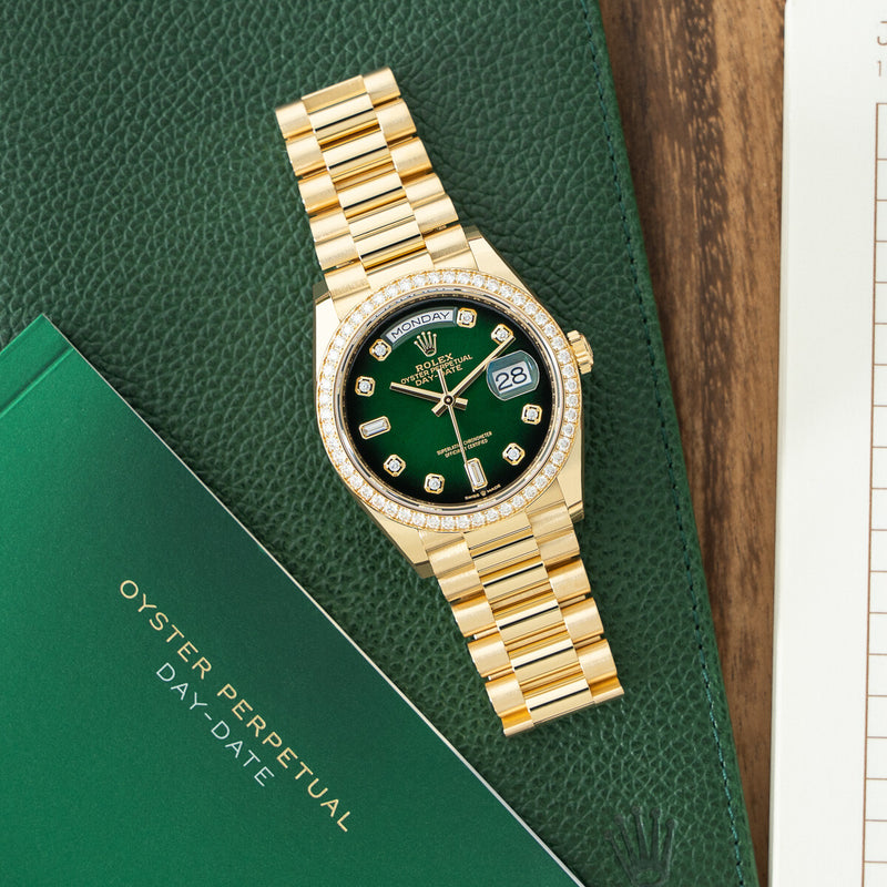 Rolex Oyster Perpetual Day-Date 40mm Green Dial  Diamond Bezel Men's Luxury Watch
